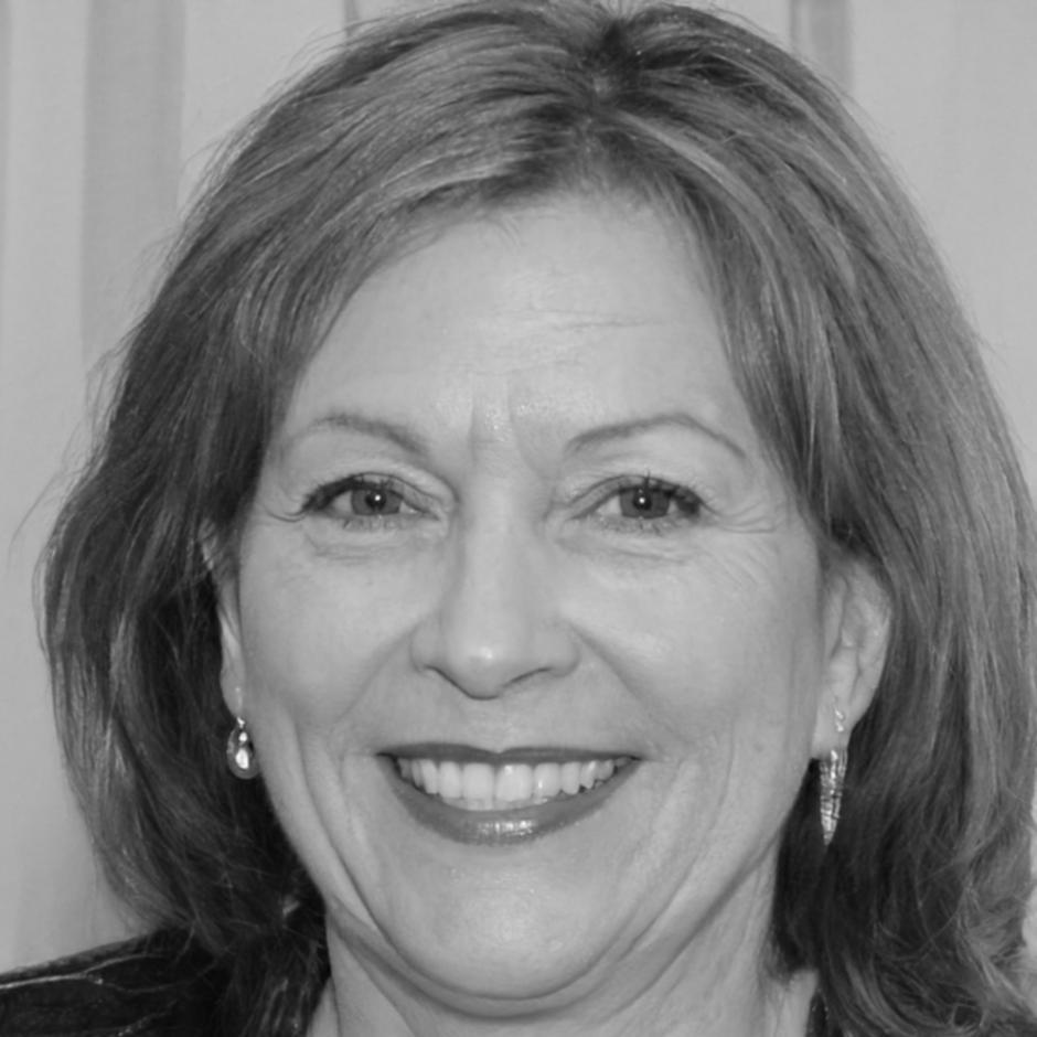 Corporate finance director Siobhan Rafferty teaching strategic finance